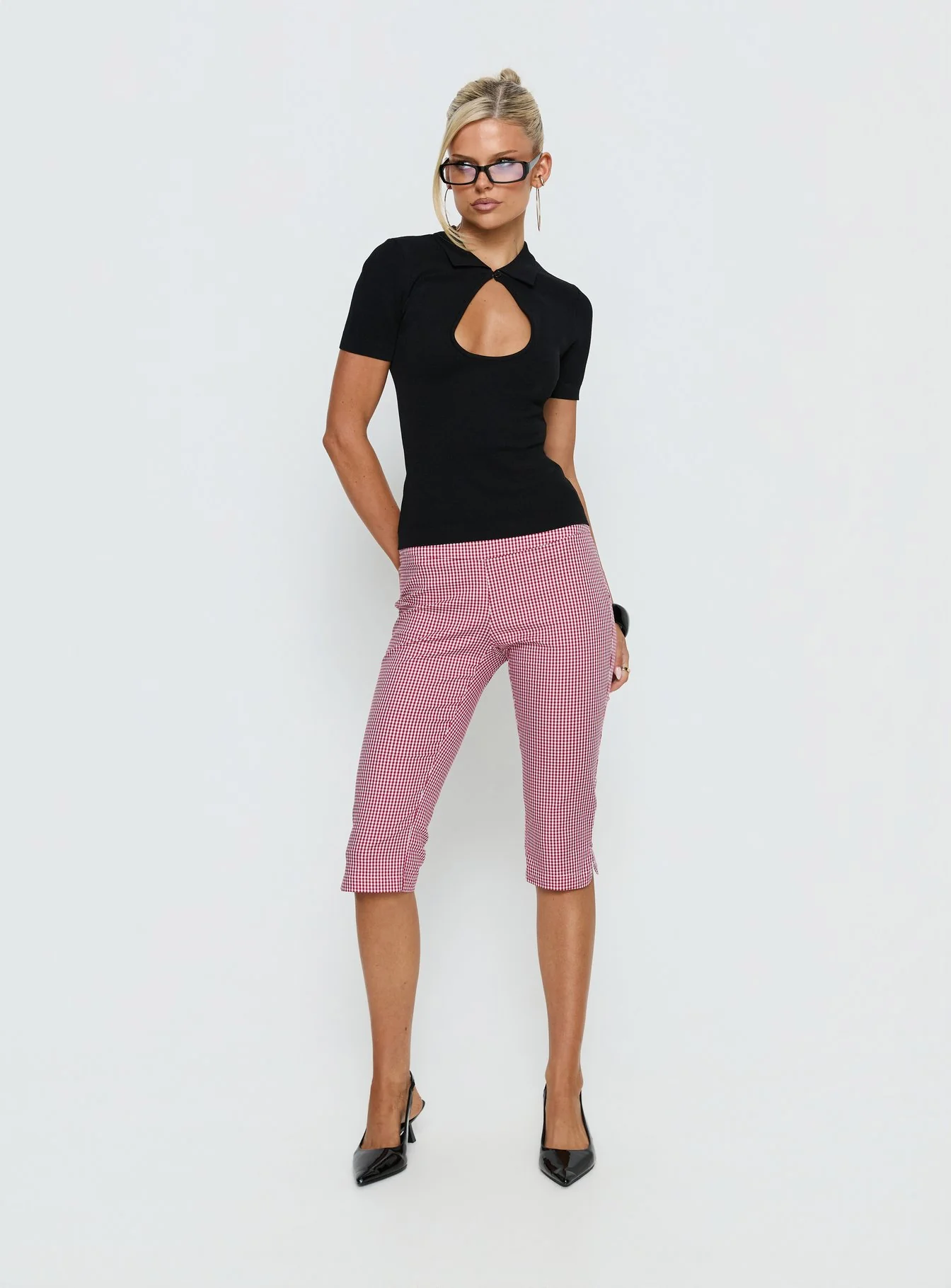 Rossie Capri Pants Red Gingham 4
