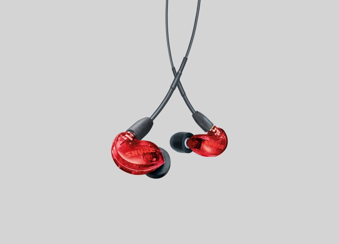 SE215 Professional Sound Isolating™ Earphones 1